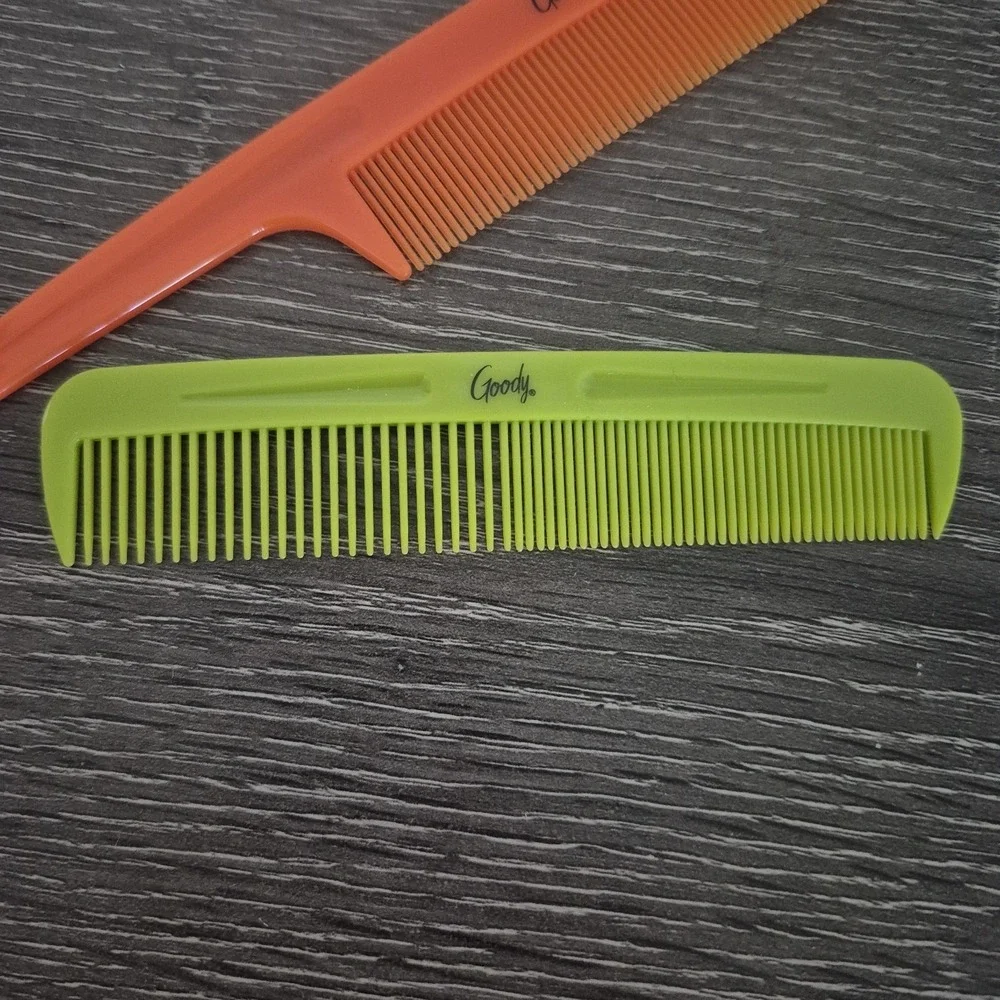 Goody Lot Of 2 Combs